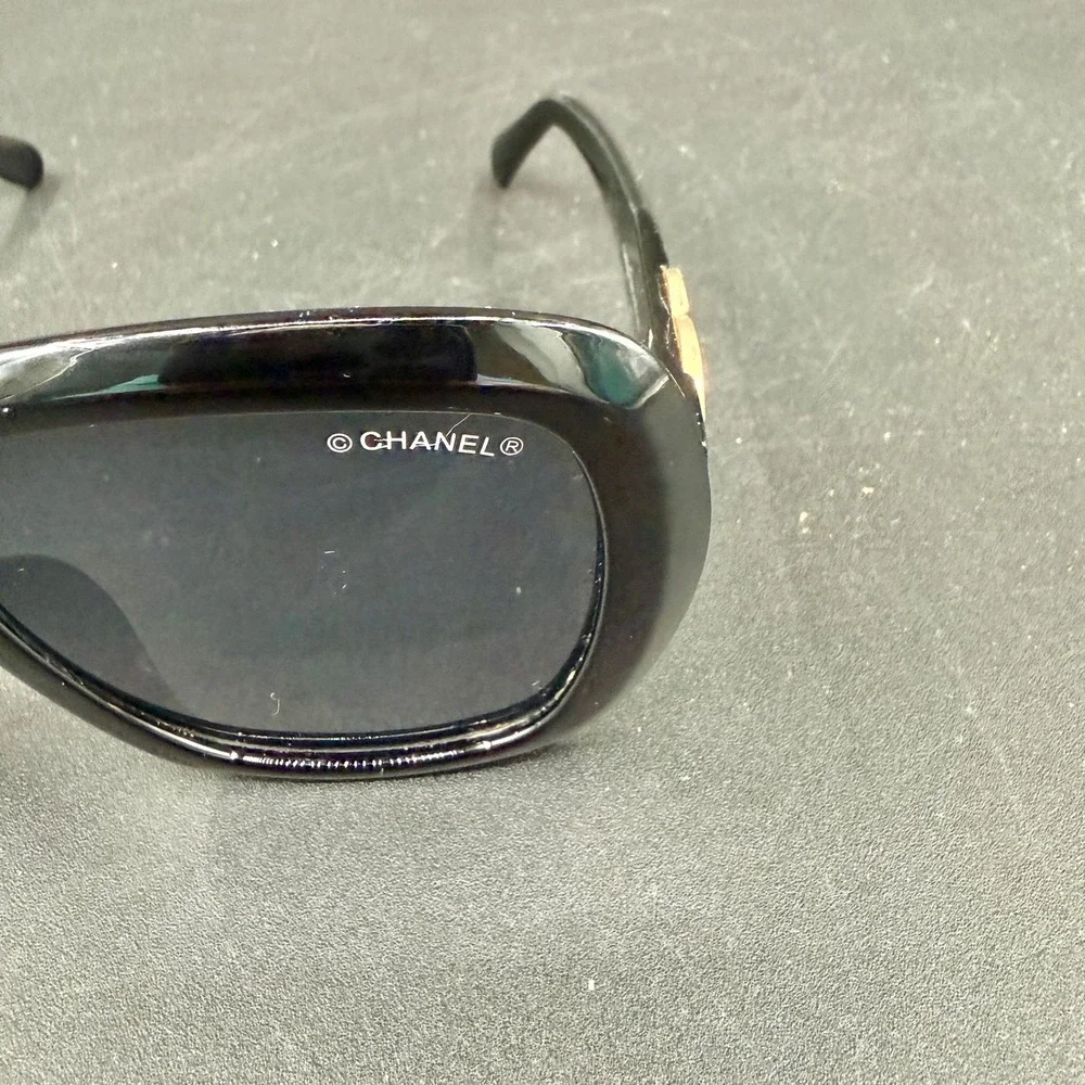 Chanel Sunglasses Womens 56mm Black Square Gold CC Logo CH625